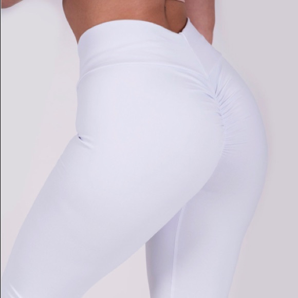 SOLD - Picture 3 of 6